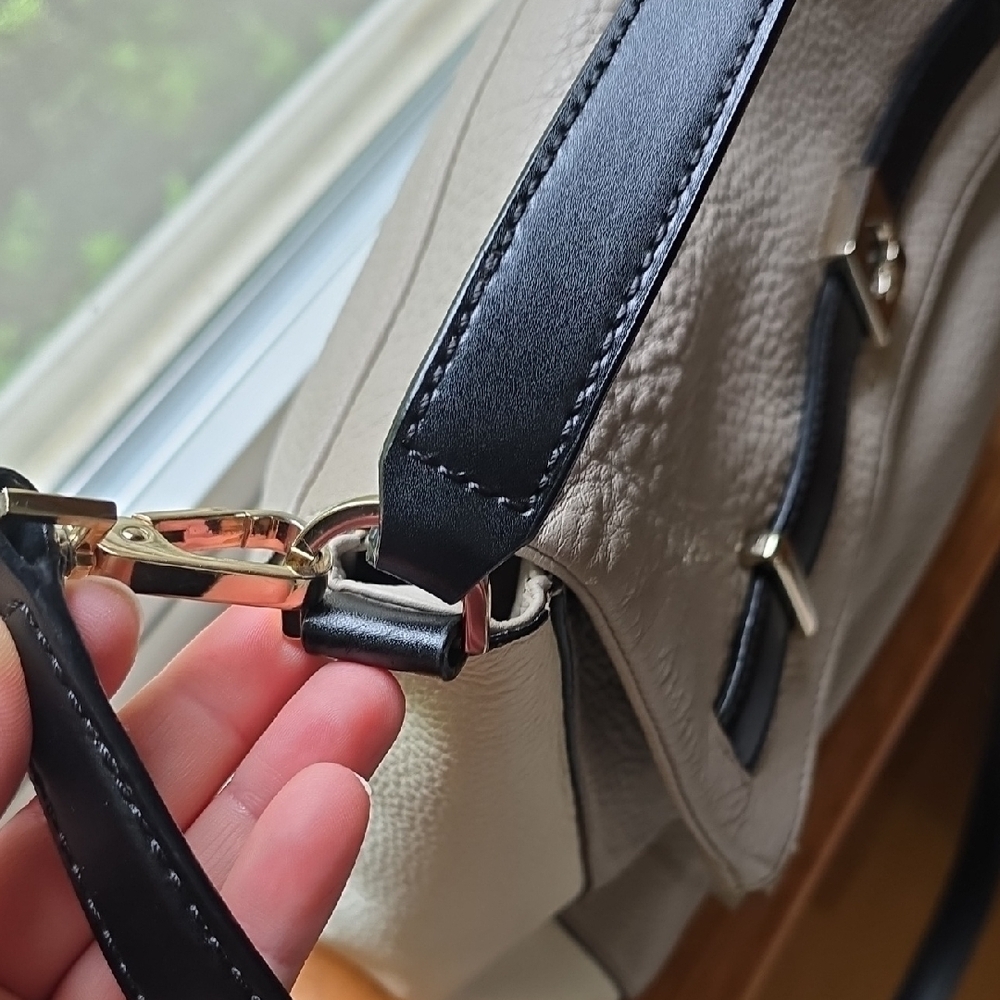 Kate Spade Gray and Black Shoulder Bag EUC - Picture 6 of 11